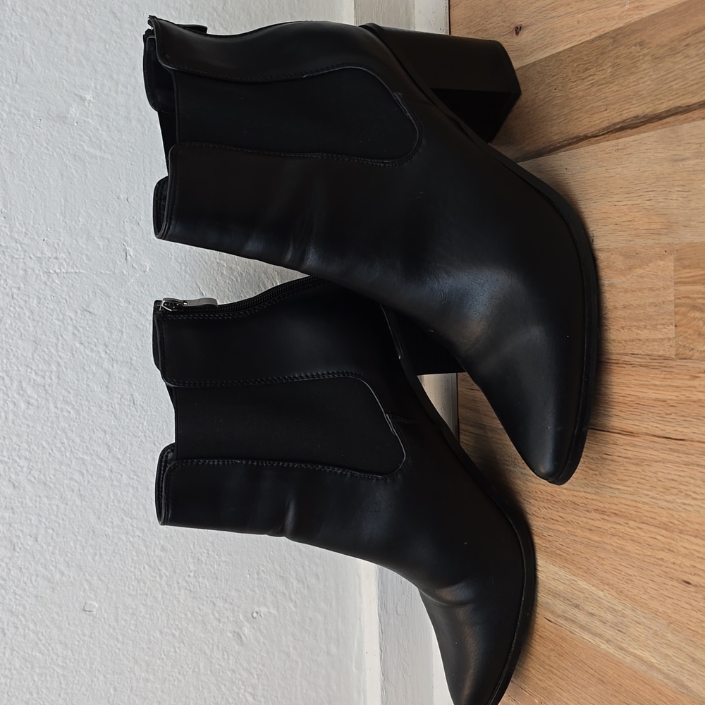 City Chic Leather Chelsea Booties